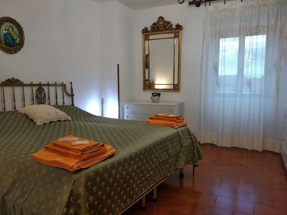 Casa Del Ciliegio Villa Radicofani Luaran gambar